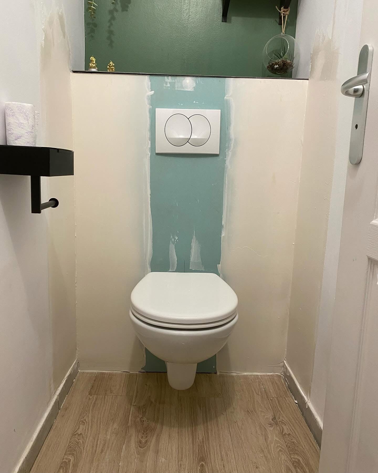 WC, douche, chauffe-eau et réseaux