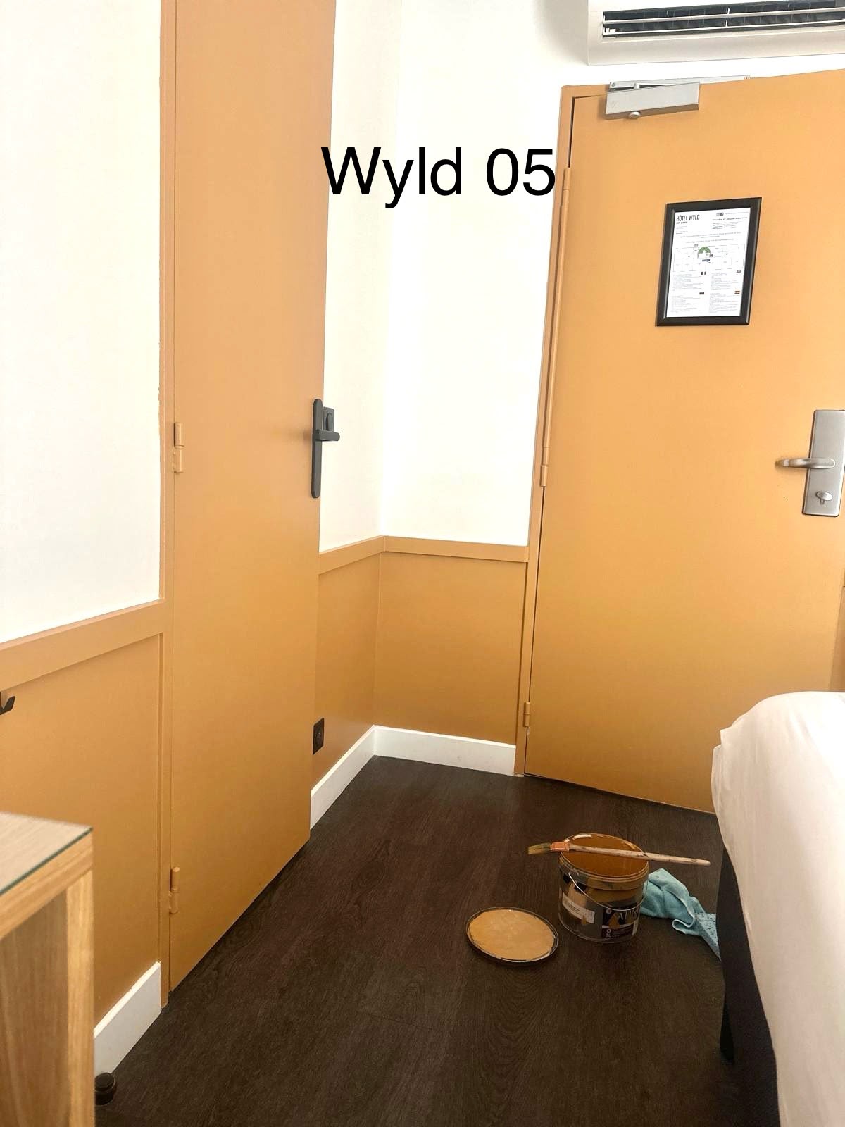 Travaux de peinture dans studios/pièces