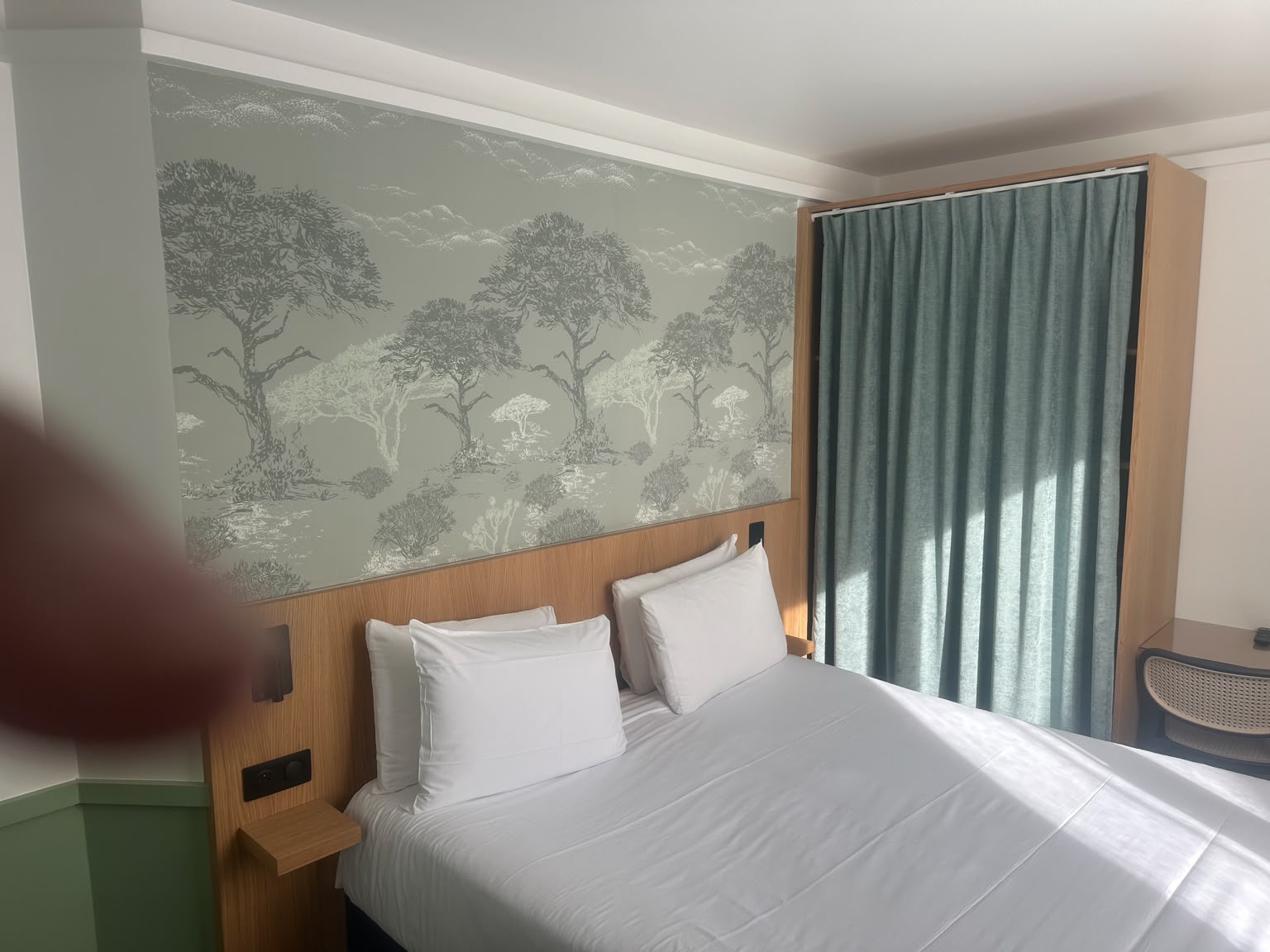 Chambre rénovée de l’Hôtel WYLD Saint-Germain